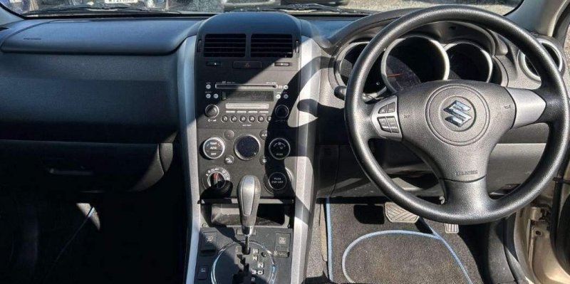 SUZUKI GRAND VITARA