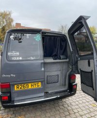 VOLKSWAGEN CAMPERVAN