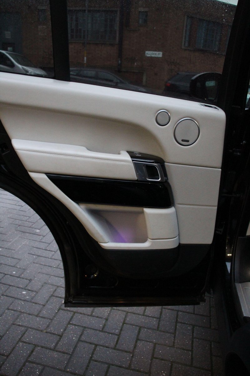 LAND ROVER RANGE ROVER