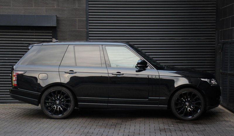 LAND ROVER RANGE ROVER