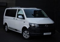 VOLKSWAGEN TRANSPORTER SHUTTLE