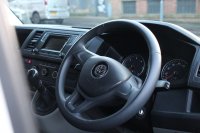 VOLKSWAGEN TRANSPORTER SHUTTLE