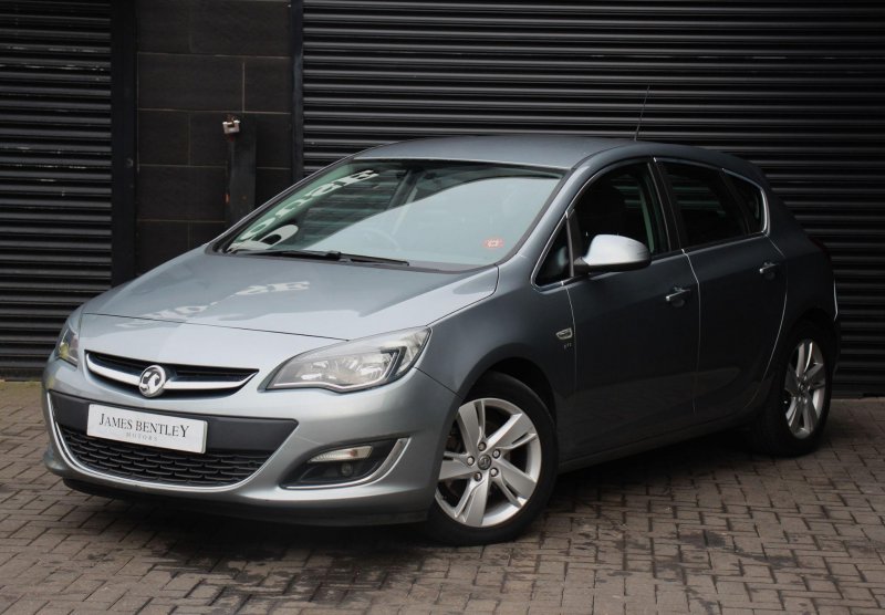 VAUXHALL ASTRA