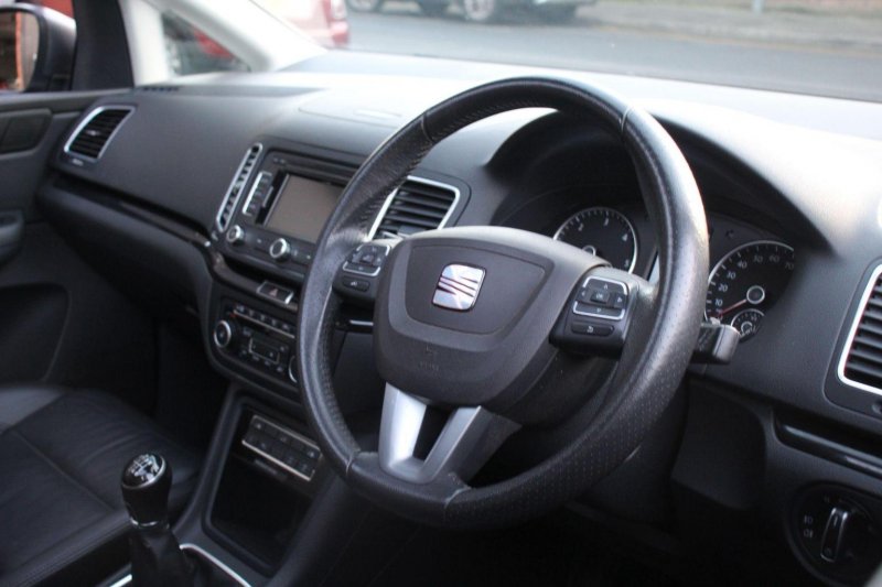SEAT ALHAMBRA