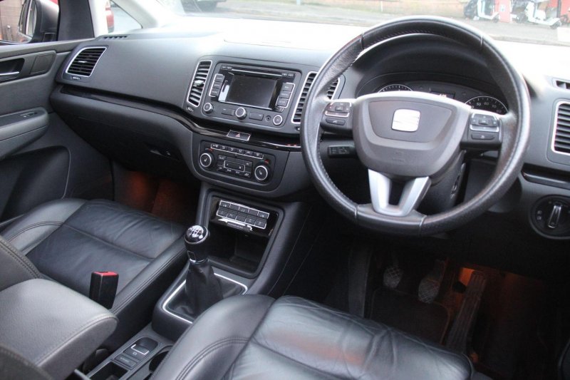 SEAT ALHAMBRA