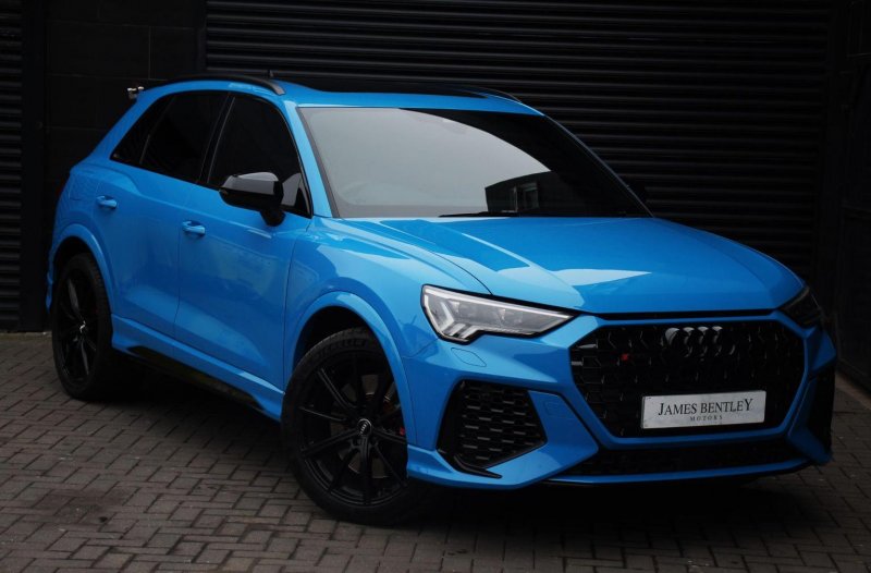 AUDI RS Q3