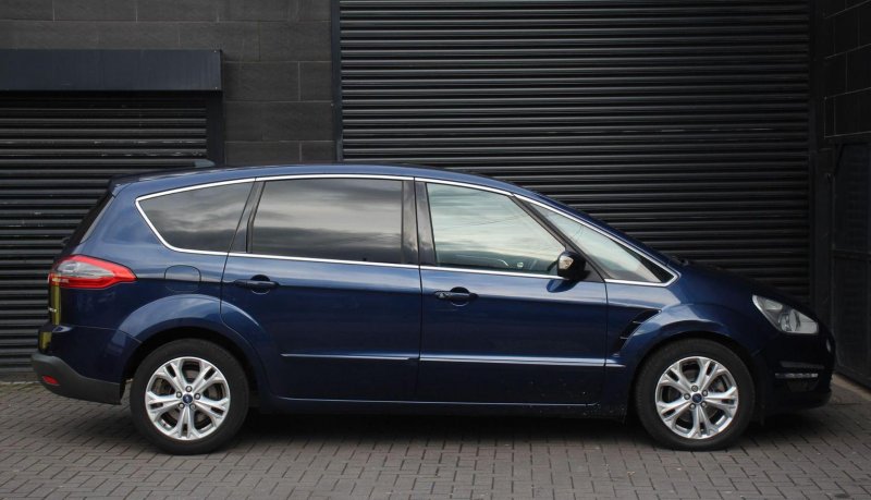 FORD S-MAX