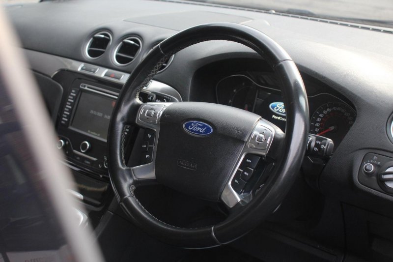 FORD S-MAX