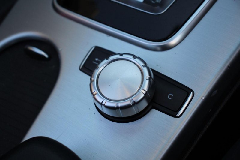 MERCEDES-BENZ SLK