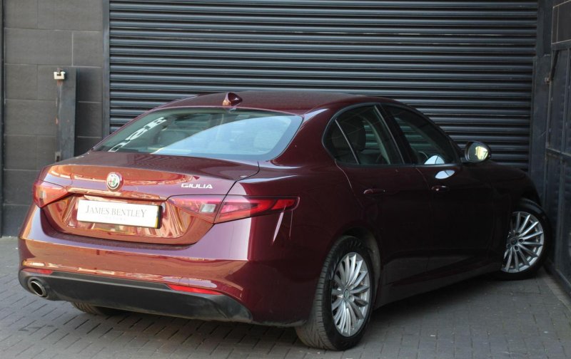 ALFA ROMEO GIULIA