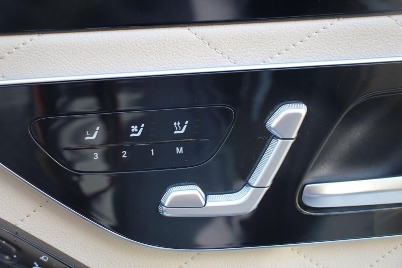MERCEDES-BENZ S CLASS