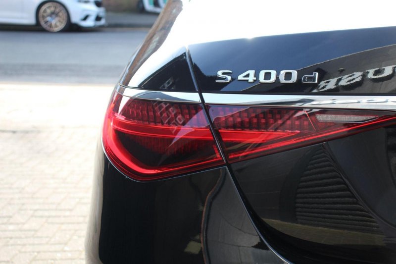 MERCEDES-BENZ S CLASS