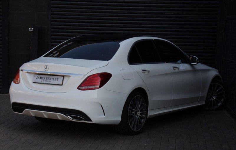 MERCEDES-BENZ C CLASS