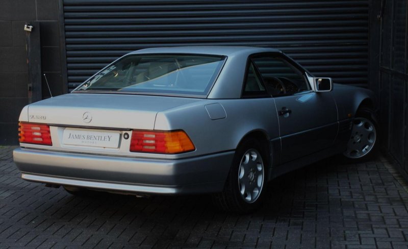 MERCEDES-BENZ SL