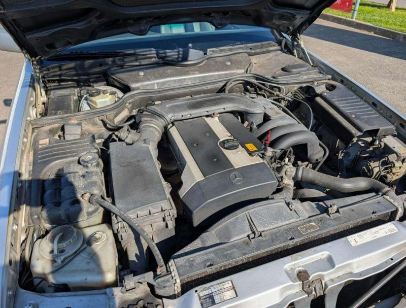 MERCEDES-BENZ SL