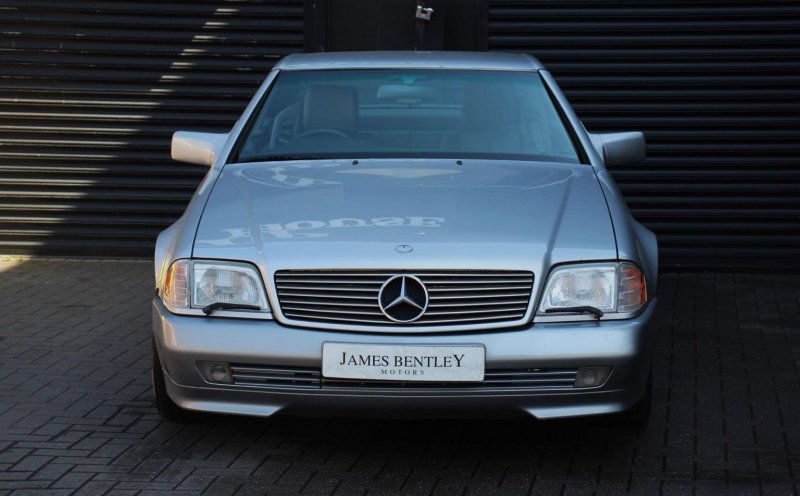 MERCEDES-BENZ SL