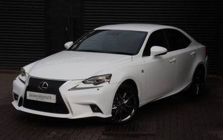 LEXUS